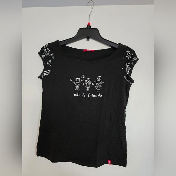 Black T Shirt - Picture 2 of 5